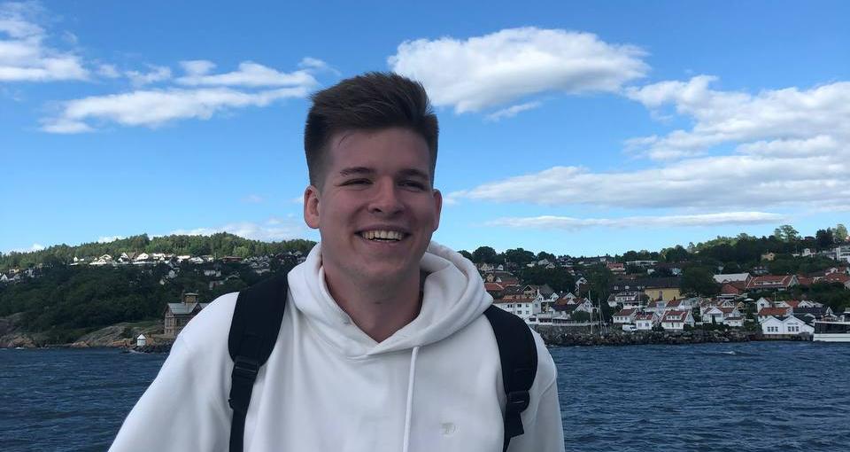 Кирилл Комиссаров