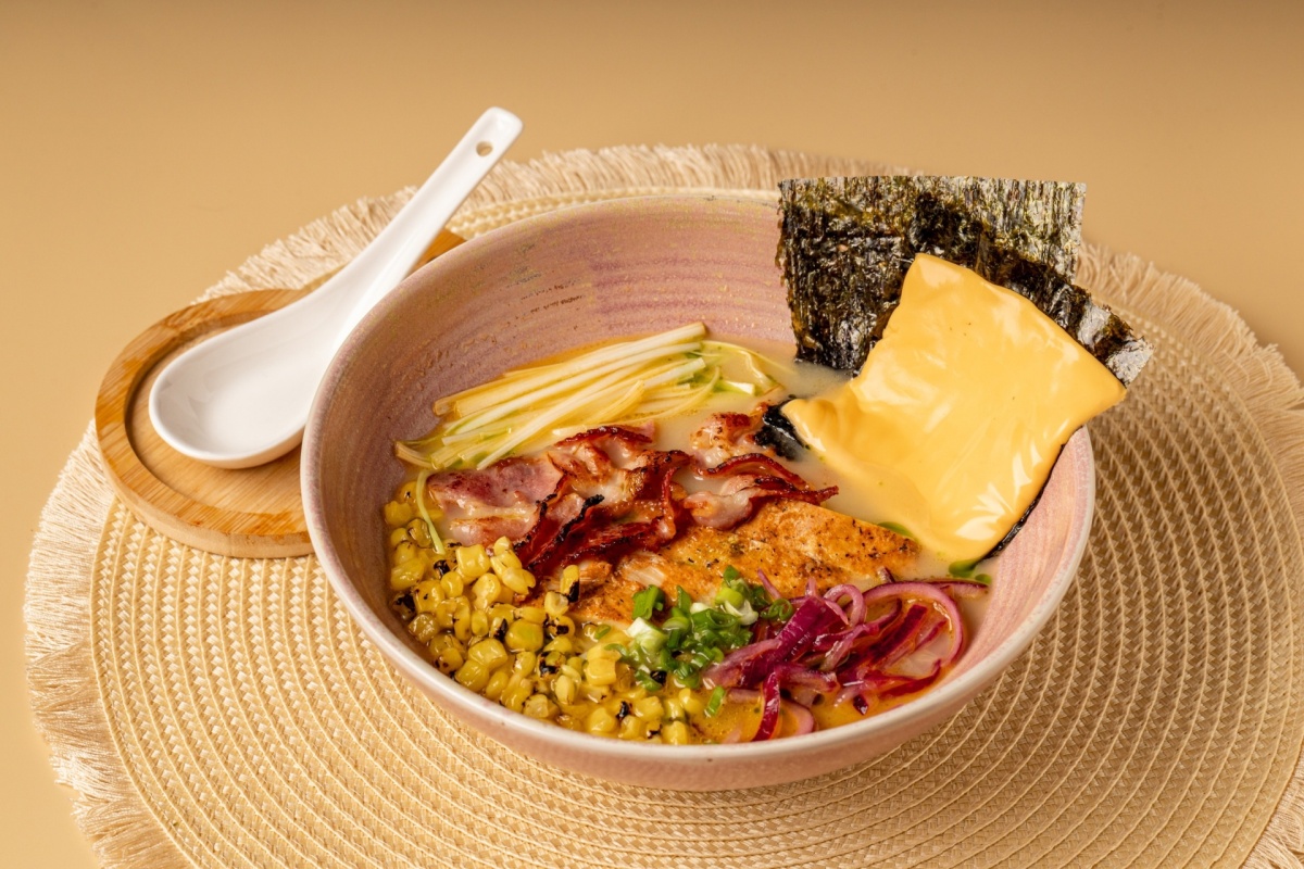 Mr & Mrs Boo Mr & Mrs Boo