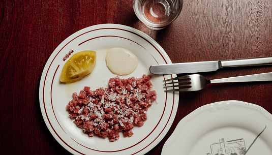 Место у дома